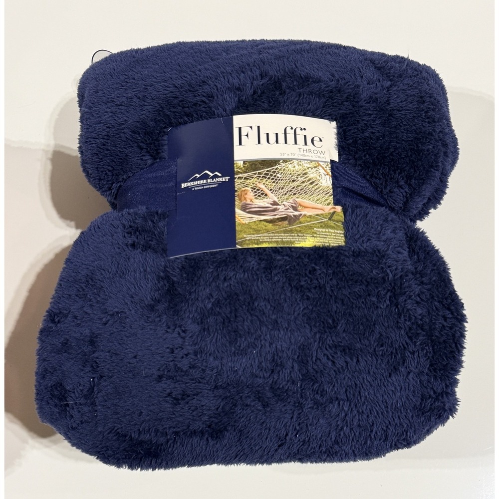 BERKSHIRE Blanket & Home Co - Fluffie Throw - Navy Blue - 55 x 70 in - NWT NEW